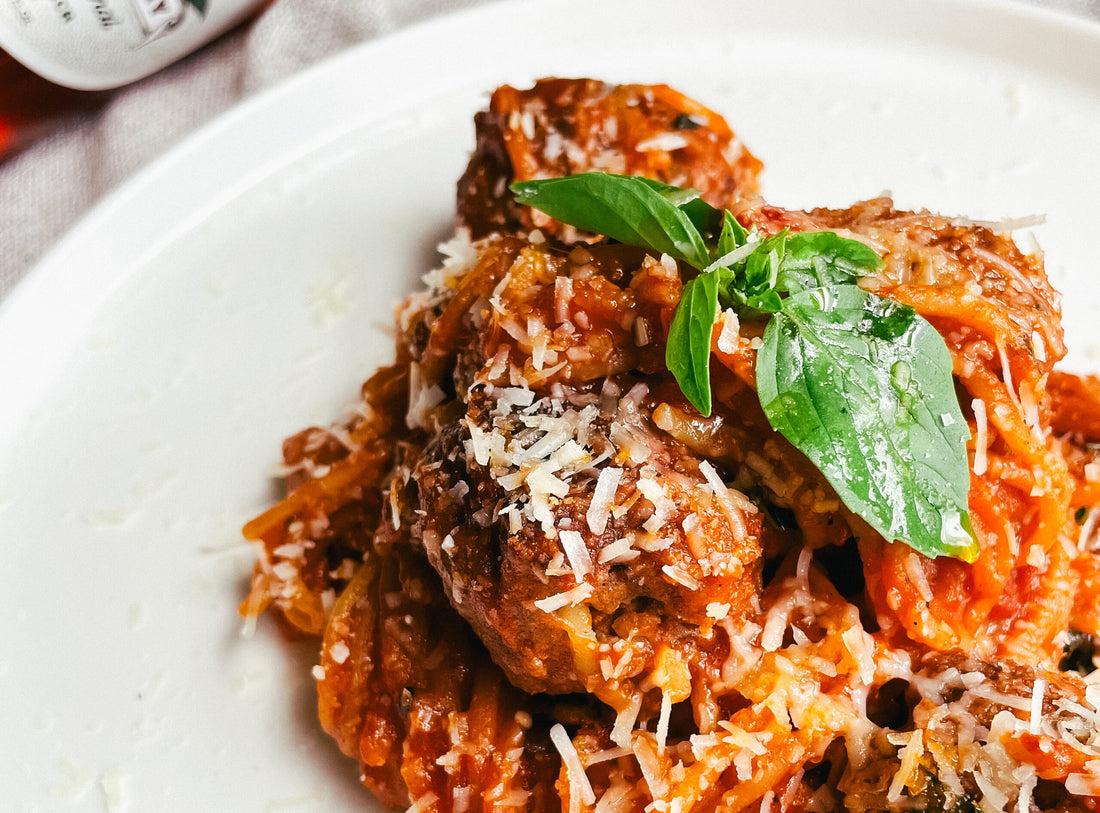 ONE PAN MEATBALLS & SAUCE