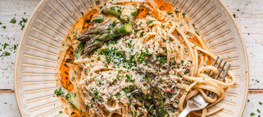 BCO CRAB & LEMON SPAGHETTI WITH ASPARAGUS AND CRÈME FRAICHE